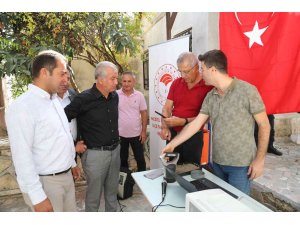 Mezitli’de çiftçilere dijital toprak analiz cihazı tanıtımı yapıldı