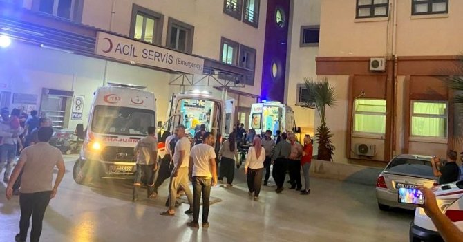 Osmaniye’de otomobil uçurumdan yuvarlandı: 3’ü ağır 7 yaralı