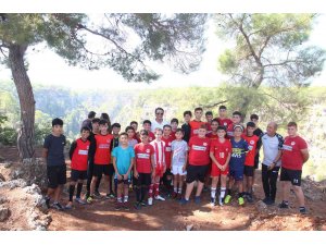 Döşemealtı’nda geleceğin sporcuları yetişiyor