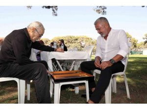 Başkan Sözen büyüklerini unutmadı