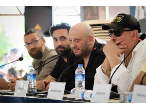 Altın Portakal’da görücüye çıkan “Bomboş” filmine izleyicilerin ilgisi yoğun oldu