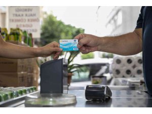 Halk kartla hem esnaf hem vatandaş kazanıyor