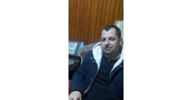 Kuran-ı Kerim okurken bıçaklı saldırıya uğradı