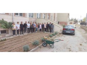 Isparta’da ilk kez tıbbi ve aromatik bitkiler uygulama ve gözlem bahçesi kuruldu