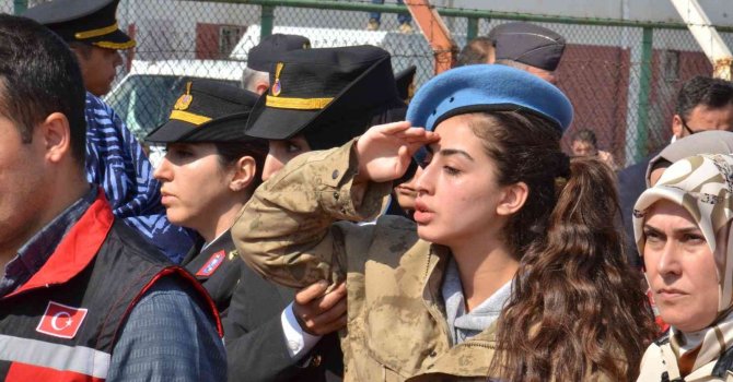 Şehit Uzman Çavuş Kürşat Sert son yolculuğuna uğurlanıyor