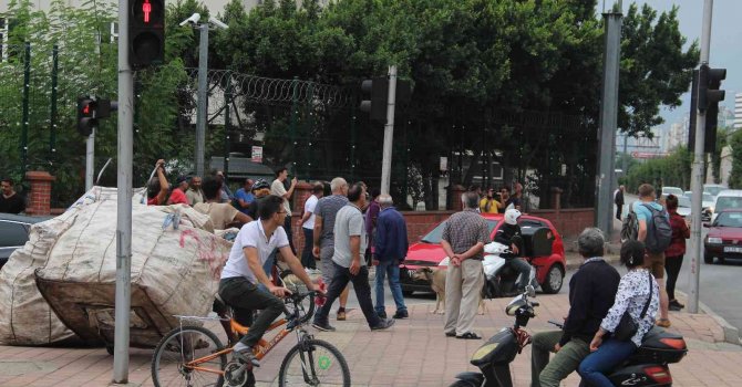 “Kimseye arkamızı dönemiyoruz” deyip herkese arkasını dönerek intihara teşebbüs etti