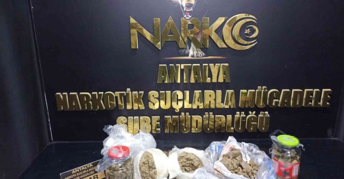 Antalya’da 3 kilo 800 gram uyuşturucu madde ele geçirildi
