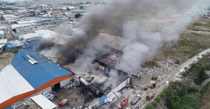 Alüminyum fabrikasındaki yangın kontrol altına alındı