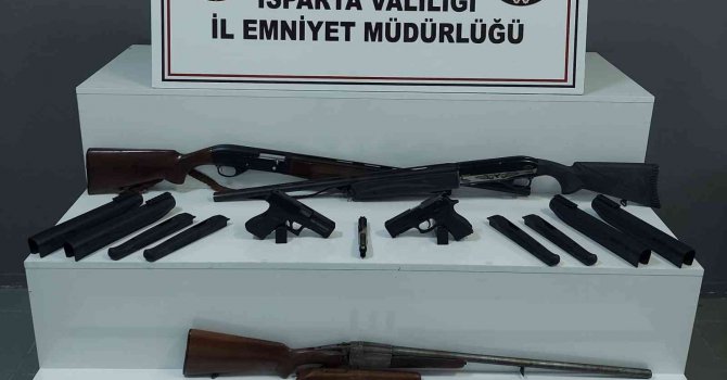 Isparta’da kaçakçılık operasyonlarında 25 şüpheli hakkında adli işlem başlatıldı