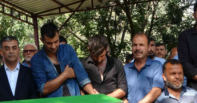 Küçük Nazgül toprağa verildi