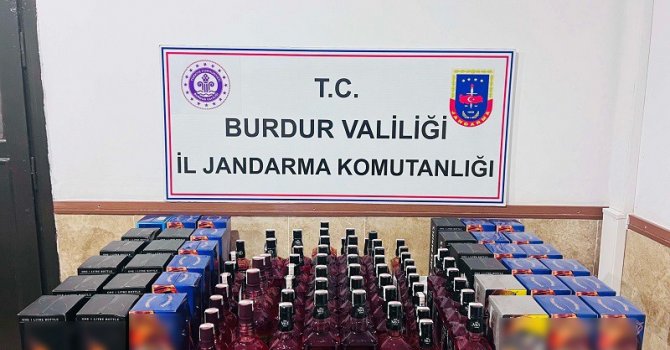 Burdur jandarmadan kaçak içki operasyonu