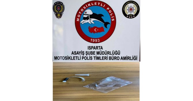 Isparta’da polisin şok uygulamalarında 5 şahıs hakkında adli işlem başlatıldı