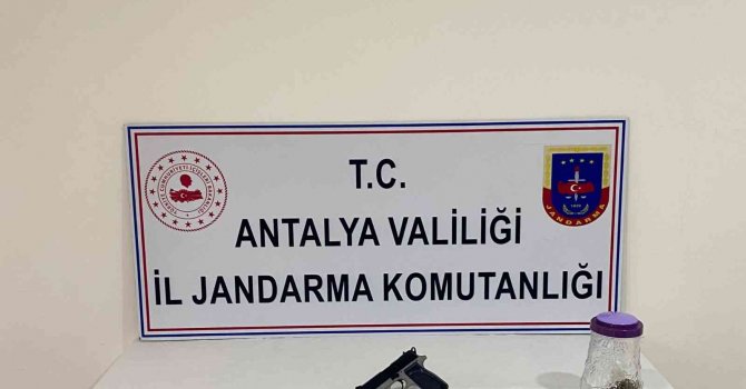 Jandarmadan uyuşturucu baskını