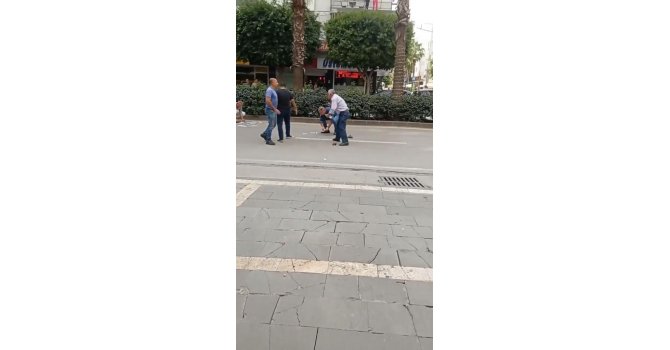 Para çalıp kaçan zanlıyı vatandaşlar yakaladı