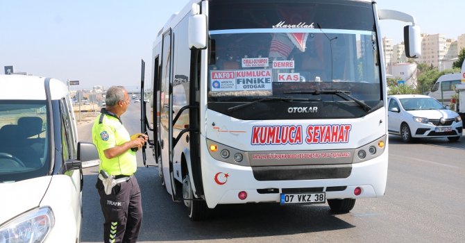 Toplu ulaşım araçları denetlendi