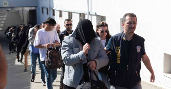 E-ticaret sitesini hackleyip 15 milyon lira dolandıran suç örgütüne 17 tutuklama