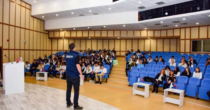 Isparta’da “Siberay” projesi çerçevesinde 500 kişi bilgilendirildi
