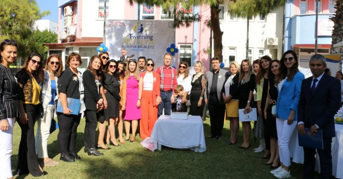 123 ÖĞRETMENE VE OKULA AVRUPA KALİTE ÖDÜLÜ