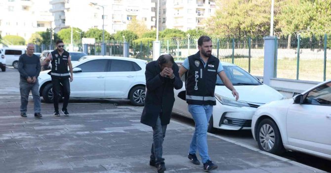 Rekor sayıda kaçak makaronla yakalanan zanlılar tutuklandı