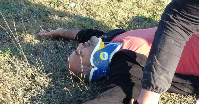 Trafik kazasında eşini kaybeden yaralı adamın feryatları yürekleri dağladı