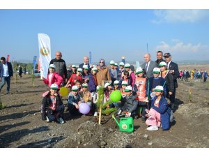 Kahramanmaraş’ta 10 bin fidan toprakla buluştu