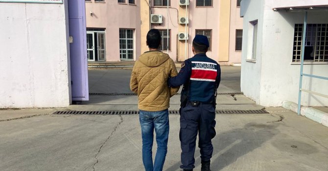 Osmaniye’de 15 yıl 8 ay hapis cezasıyla aranan hükümlü yakalandı