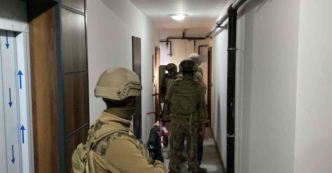 Mersin’de organize suç örgütlerine şafak operasyonu: 51 gözaltı kararı
