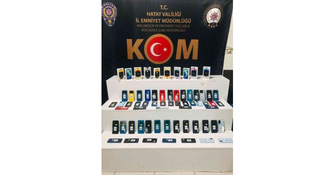 Hatay’da 75 kaçak telefon ele geçirildi