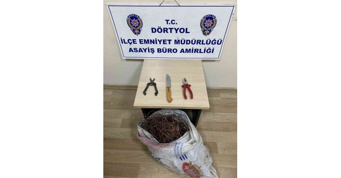 Düğün salonundan kablo çalan 2 zanlı tutuklandı