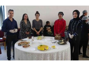 Tescilli muz ve limonlu pastalar birincilik için yarıştı