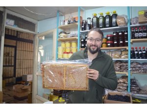 Doğal bal öksürüğün ilacı