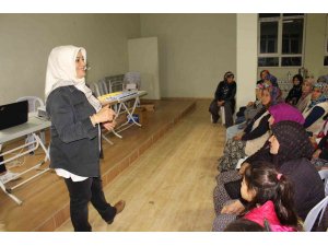 Elmalı’da kadın çiftçilere eğitim verildi