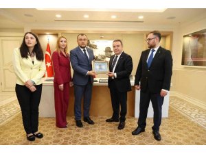 Ukrayna büyükelçisinden Başkan Böcek’e ziyaret