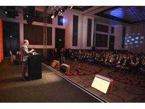 Seçer: "Mersin, markalaşma konusunda süratle atılım yapan bir kent"