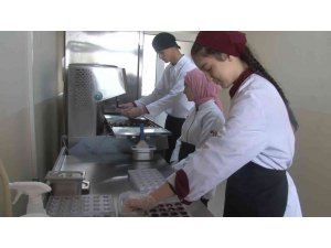 Meslek liseliler çikolatada markalaştı