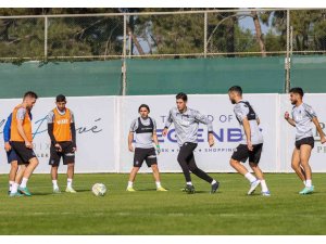 Trabzonspor, yarın Crystal Palace ile karşılaşacak