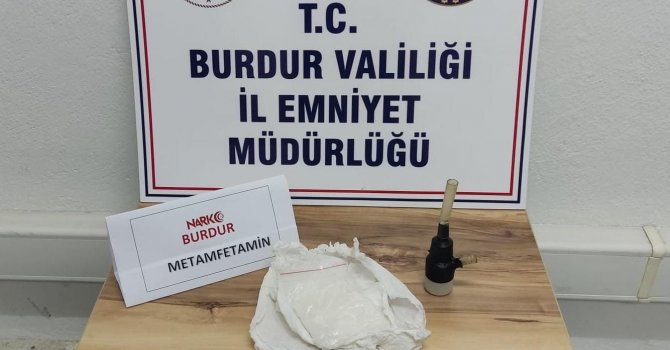 Burdur’daki uyuşturucu operasyonlarında 33 kişiye işlem yapıldı, 1 kişi tutuklandı