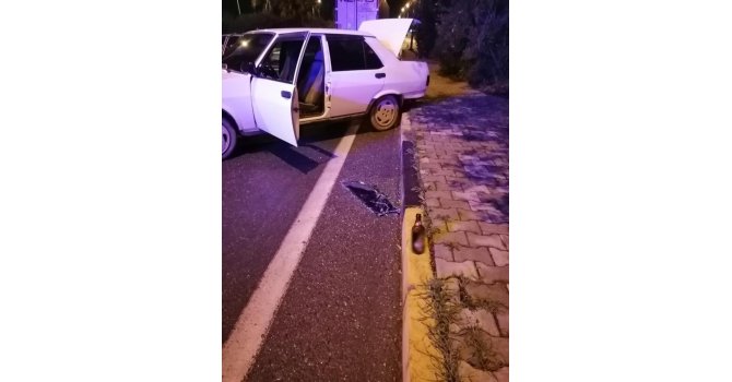 Arkadaşının aracını zorla alan alkollü ve ehliyetsiz sürücü kaza yaptı: 1 yaralı