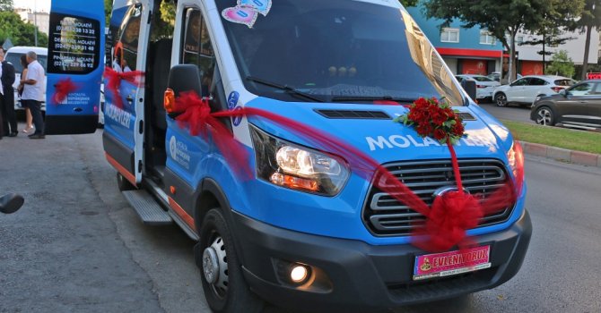 Engelsiz ulaşım aracı gelin arabası oldu