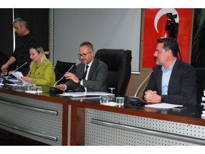 Akgedik’ten "kuzey ilçelerinin yolu otoyola bağlansın" önerisi