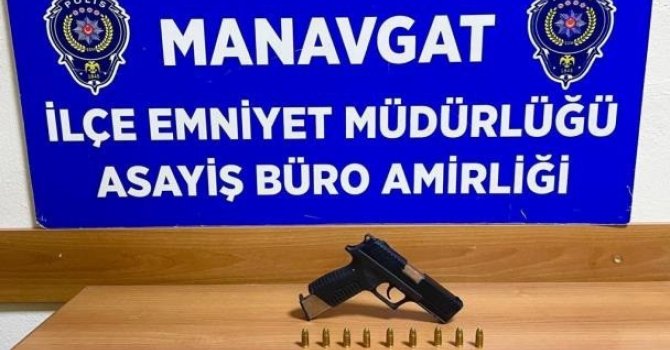 Antalya’da aranan 122 şahıstan 72’si tutuklandı