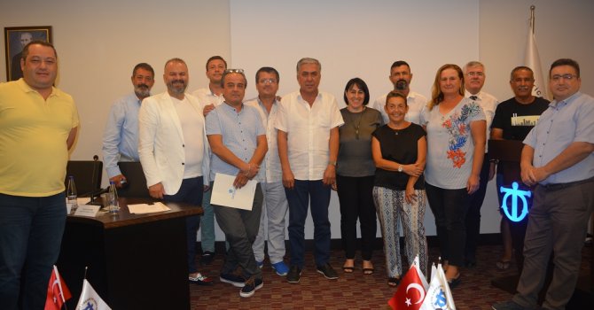 “Antalya’da 4 yılda 250 bin paraşütün uçurulduğunu tahmin ediyoruz”