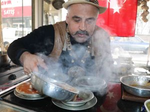 10 saat dinlendikten sonra hazırlanıyor: Soğuk algınlığının kalkanı kelle paça