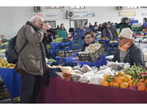 Fotoğraf sanatçıları Gölhisarı fotoğrafladı