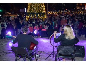 Seyhan’da yeni yıl kutlamaları erken başladı