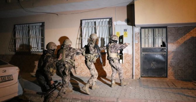 Zehir tacirlerine şafak operasyonu: 27 gözaltı