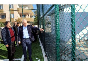 Ispanak tarlası deniliyordu, futbol sahasına dönüştü