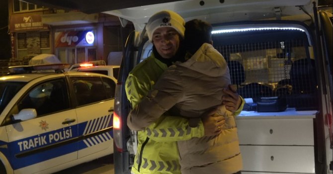 Burdur’da 2023 yılının ilk trafik cezasını yiyen sürücü: "Eşeklik ettik, keşke yürüyerek gitseydik"