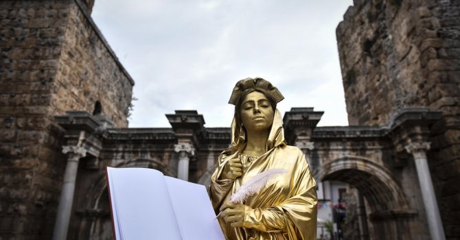 Plancia Magna şehre iniyor, Kaleiçi’nde festival başlıyor