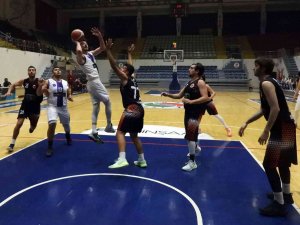 Kepez Dokumaspor, şampiyonluğa çok yaklaştı